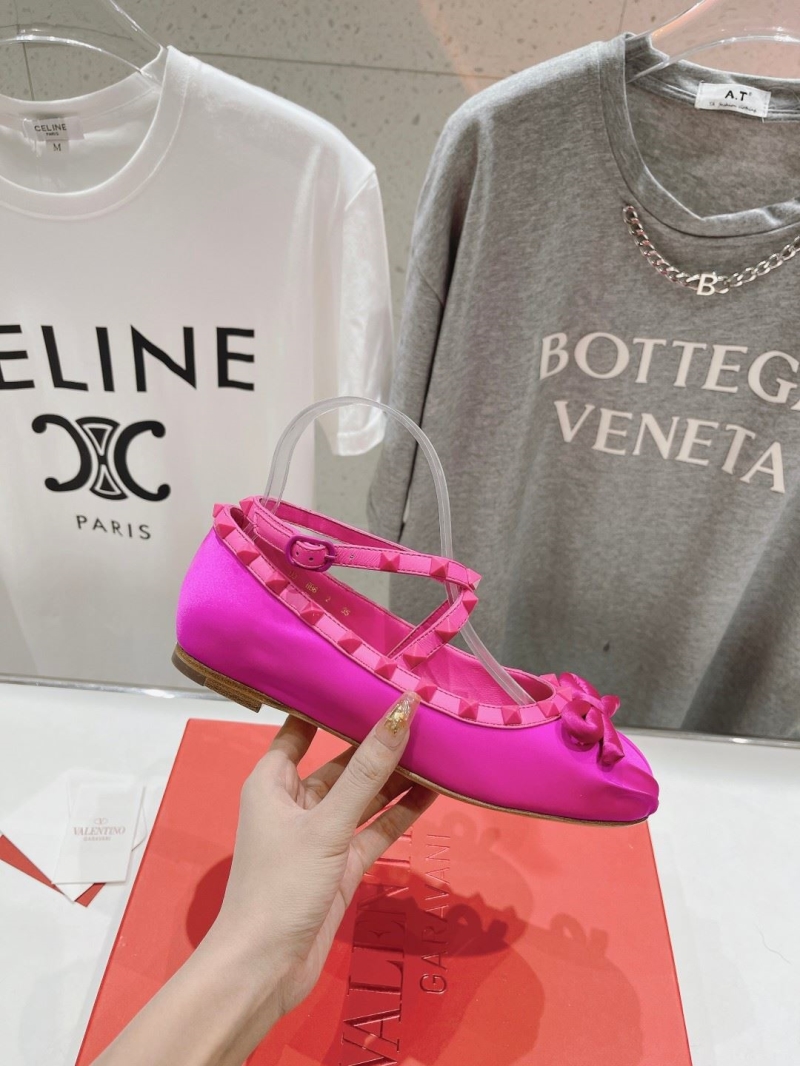 Valentino flat shoes